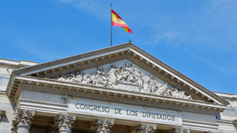 España y la polémica decisión del Tribunal Constitucional sobre la amnistía a los independentistas catalanes